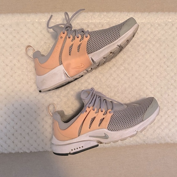 Nike - air presto sneaker - cloud grey and peach - Picture 3 of 7